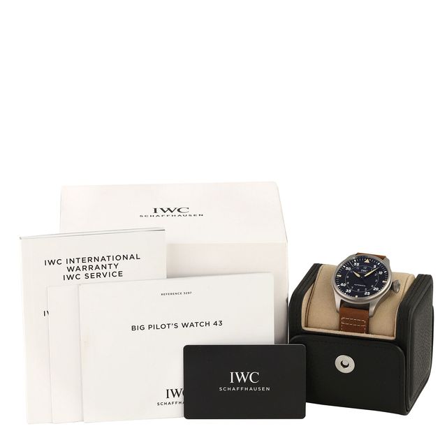 IWC Big Pilot's IW329701 Image 5